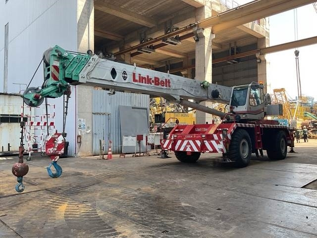 Link-Belt RTC8050-2 - Derek medan kasar: gambar 2 Link-Belt RTC8050-2 - Derek medan kasar: gambar 2