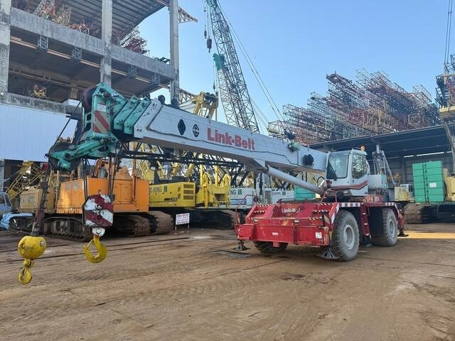 Link-Belt RTC8050-2 - Derek medan kasar: gambar 1 Link-Belt RTC8050-2 - Derek medan kasar: gambar 1