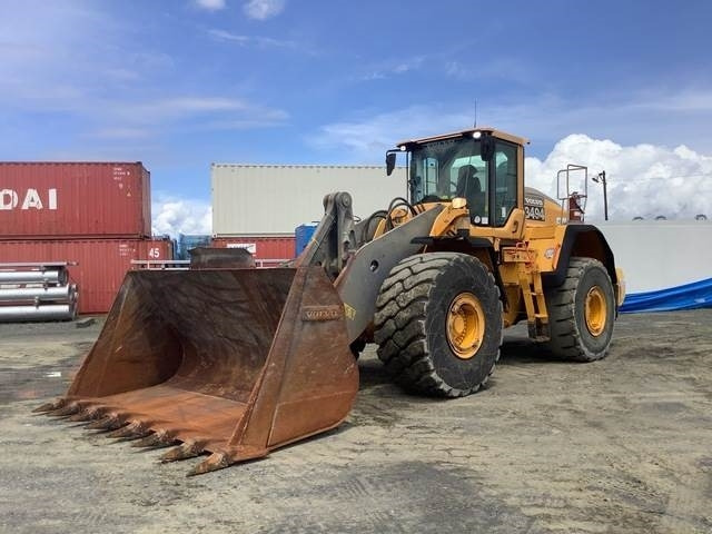 Volvo L220H - Wheel loader: gambar 1 Volvo L220H - Wheel loader: gambar 1