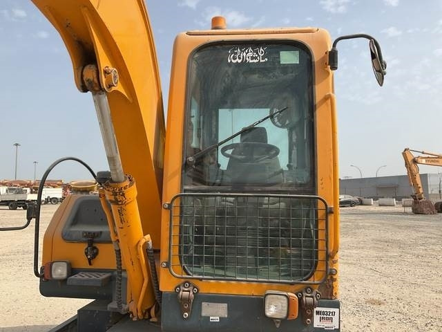 Ekskavator roda Ascesco AZM-65W-8: gambar 12 Ekskavator roda Ascesco AZM-65W-8: gambar 12