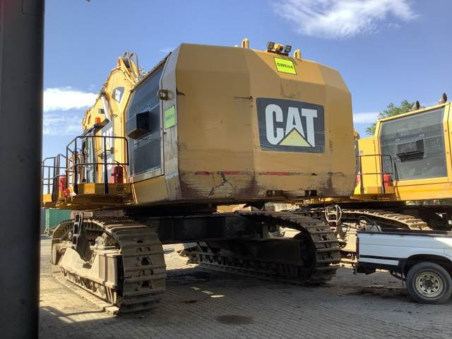Ekskavator perayap CAT 6015B: gambar 17