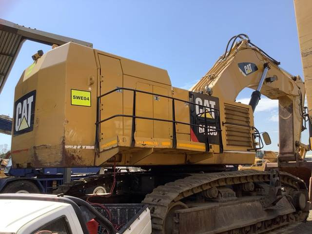 Ekskavator perayap CAT 6015B: gambar 19