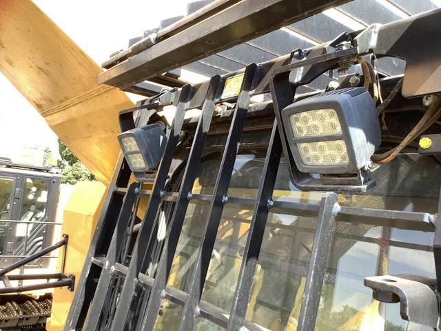 Ekskavator perayap CAT 6015B: gambar 14