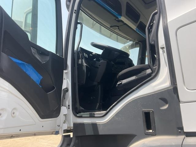 Leasing  Mercedes-Benz Arocs 4240 Mercedes-Benz Arocs 4240: gambar 11