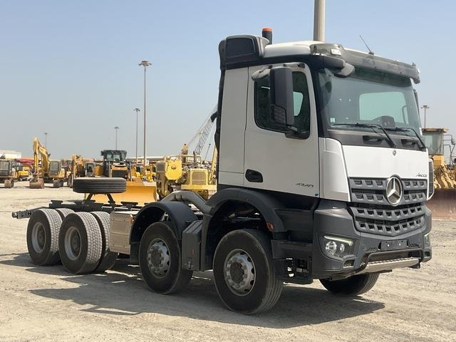 Mercedes-Benz Arocs 4240 - Truk sasis: gambar 4 Mercedes-Benz Arocs 4240 - Truk sasis: gambar 4
