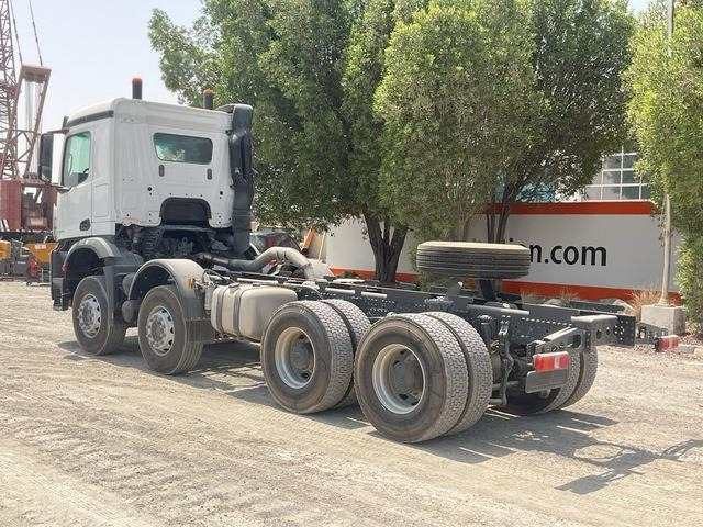 Mercedes-Benz Arocs 4240 - Truk sasis: gambar 2 Mercedes-Benz Arocs 4240 - Truk sasis: gambar 2
