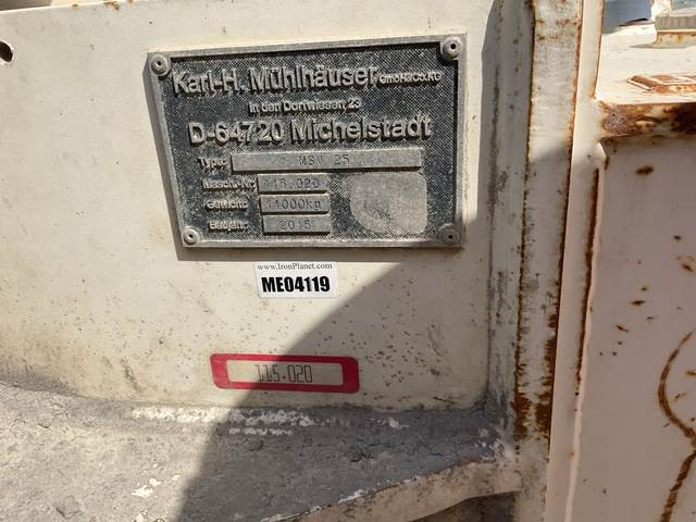 Muhlhauser PMT 4000 - Truk pengaduk beton: gambar 5 Muhlhauser PMT 4000 - Truk pengaduk beton: gambar 5