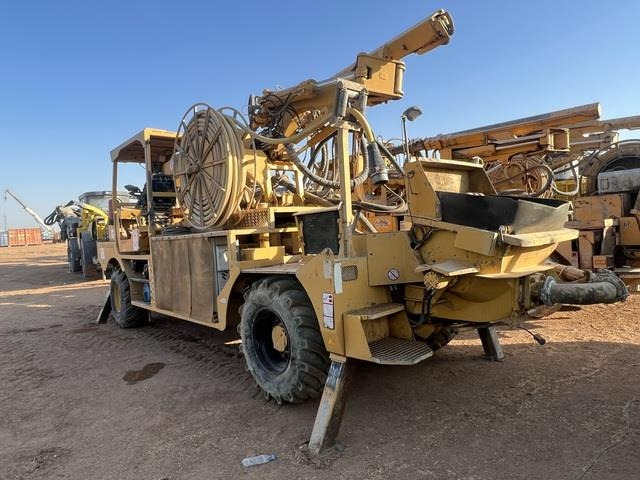 Putzmeister SPM500PC - Truk pompa beton: gambar 4 Putzmeister SPM500PC - Truk pompa beton: gambar 4