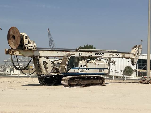 Soilmec R625 - Anjungan pengeboran: gambar 1 Soilmec R625 - Anjungan pengeboran: gambar 1