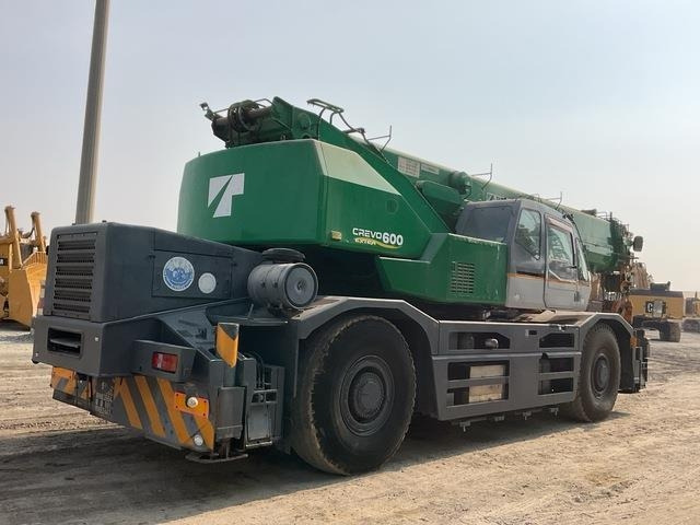 Tadano TR600N - Derek medan kasar: gambar 2 Tadano TR600N - Derek medan kasar: gambar 2