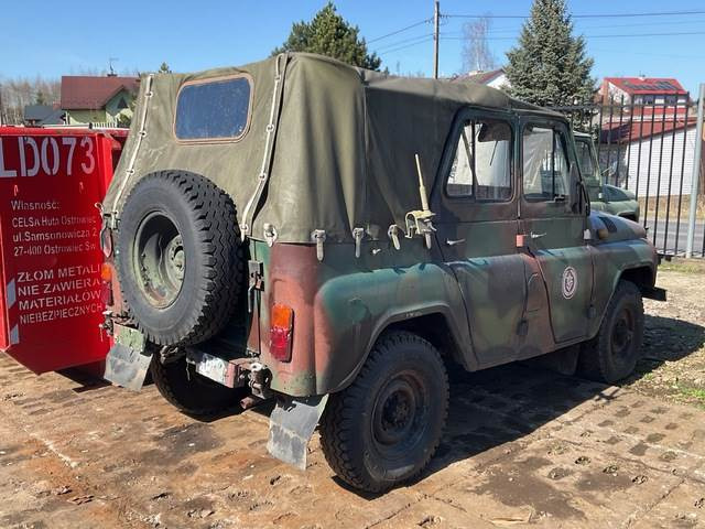 UAZ 469B - Mobil: gambar 4 UAZ 469B - Mobil: gambar 4