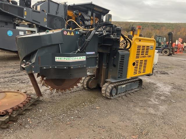 Garbin Fiber 450E - Mesin penggali parit: gambar 3 Garbin Fiber 450E - Mesin penggali parit: gambar 3