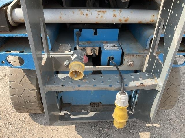 Leasing  Genie GS2032 Genie GS2032: gambar 12 Leasing  Genie GS2032 Genie GS2032: gambar 12