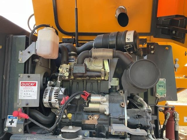 Boom artikulasi Haulotte HA16RT: gambar 8