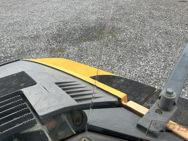 Tempat sampah artikulasi Volvo A25F: gambar 9