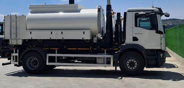 MAN TGM18.250 - Truk tangki: gambar 1 MAN TGM18.250 - Truk tangki: gambar 1