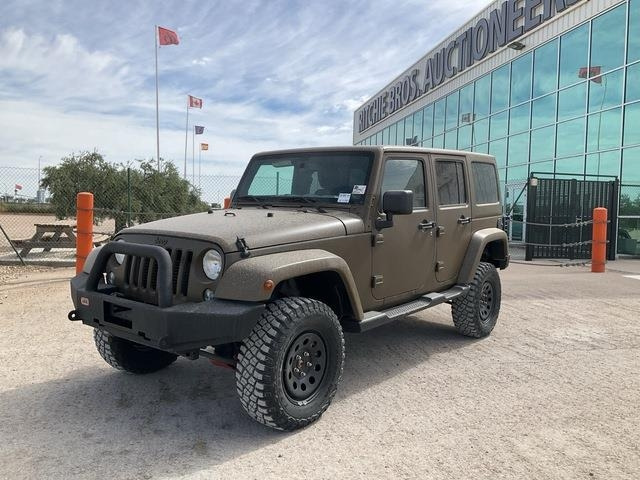 Jeep Wrangler JK Command - Mobil: gambar 1 Jeep Wrangler JK Command - Mobil: gambar 1