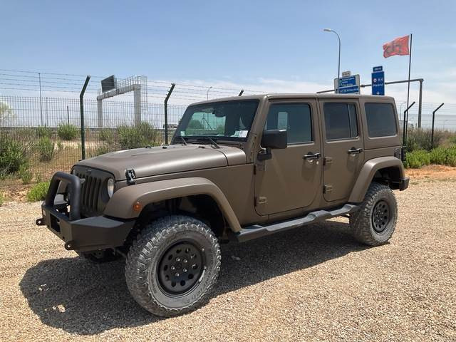 Jeep Wrangler JK Command - Mobil: gambar 1 Jeep Wrangler JK Command - Mobil: gambar 1