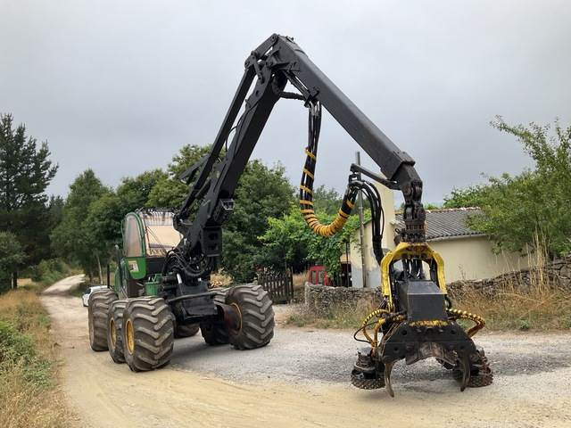 John Deere 1470E - Peralatan pemanen: gambar 4 John Deere 1470E - Peralatan pemanen: gambar 4