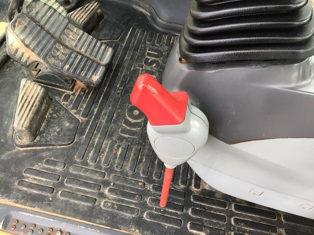 Ekskavator perayap Komatsu PC800-8: gambar 19 Ekskavator perayap Komatsu PC800-8: gambar 19