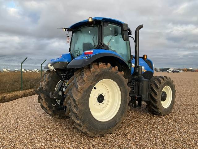 New Holland T7.165S - Traktor: gambar 3 New Holland T7.165S - Traktor: gambar 3