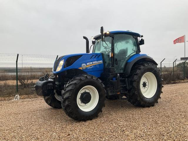 New Holland T7.165S - Traktor: gambar 1 New Holland T7.165S - Traktor: gambar 1