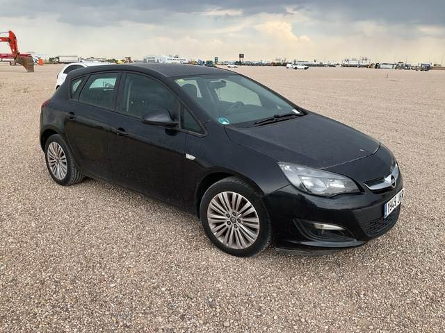 Opel Astra - Mobil: gambar 4 Opel Astra - Mobil: gambar 4