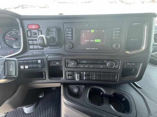 Tractor head Scania P410: gambar 16 Tractor head Scania P410: gambar 16