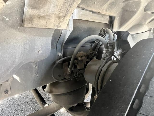 Tractor head Scania P410: gambar 22 Tractor head Scania P410: gambar 22