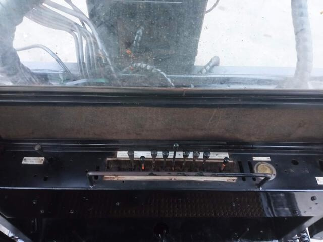 Marais SM 150R - Mesin penggali parit: gambar 5 Marais SM 150R - Mesin penggali parit: gambar 5