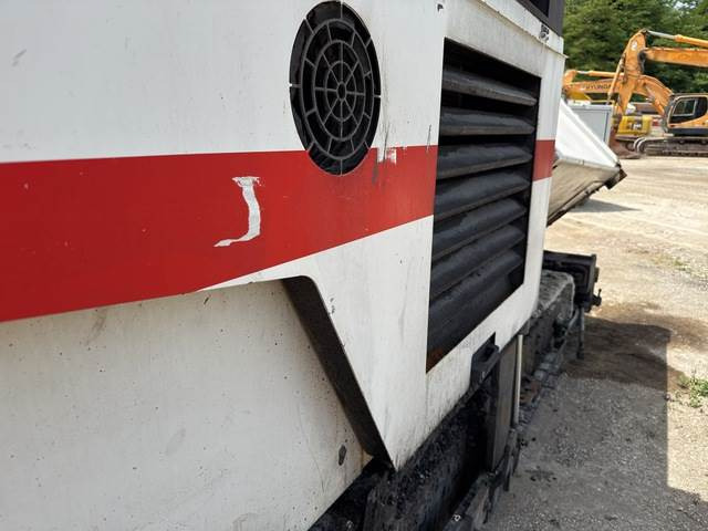 Paver aspal ABG Titan 8820: gambar 10