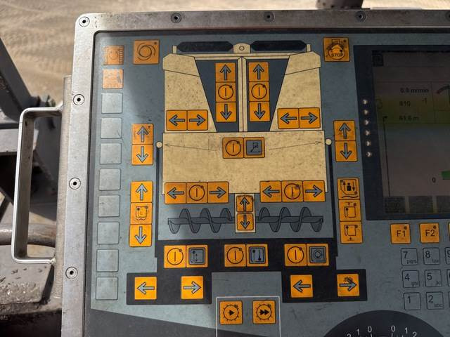 Paver aspal ABG Titan 8820: gambar 24