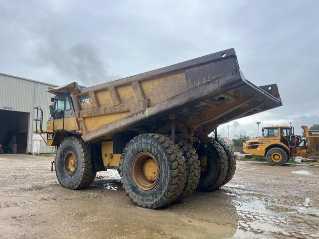 CAT 775D - Truk batu/ Dumper iebes: gambar 2 CAT 775D - Truk batu/ Dumper iebes: gambar 2