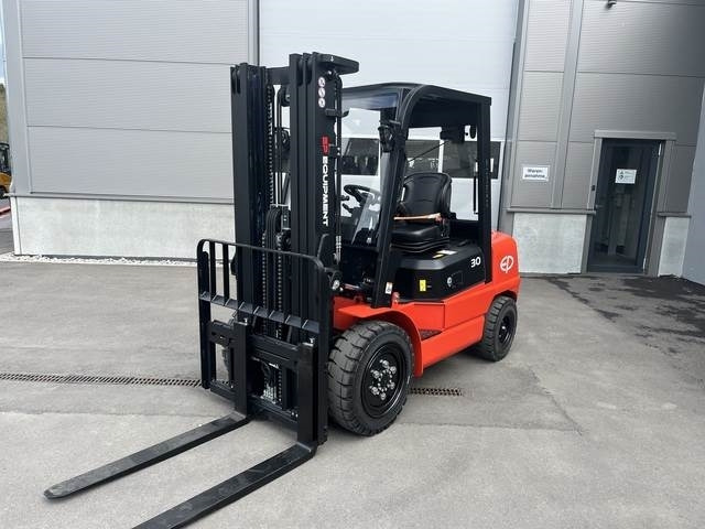 EP EFXZ301 - Forklift listrik: gambar 1 EP EFXZ301 - Forklift listrik: gambar 1