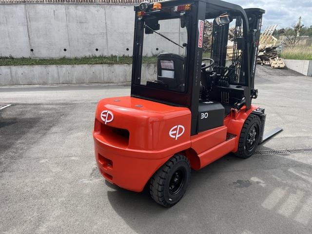EP EFXZ301 - Forklift listrik: gambar 3 EP EFXZ301 - Forklift listrik: gambar 3