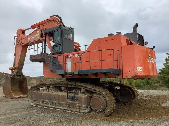 Hitachi EX1200-6 - Ekskavator perayap: gambar 2 Hitachi EX1200-6 - Ekskavator perayap: gambar 2