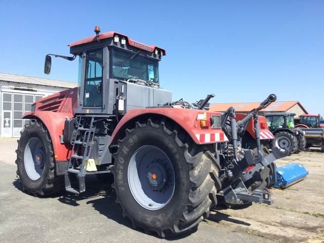 Kirovets K743 - Traktor: gambar 2 Kirovets K743 - Traktor: gambar 2