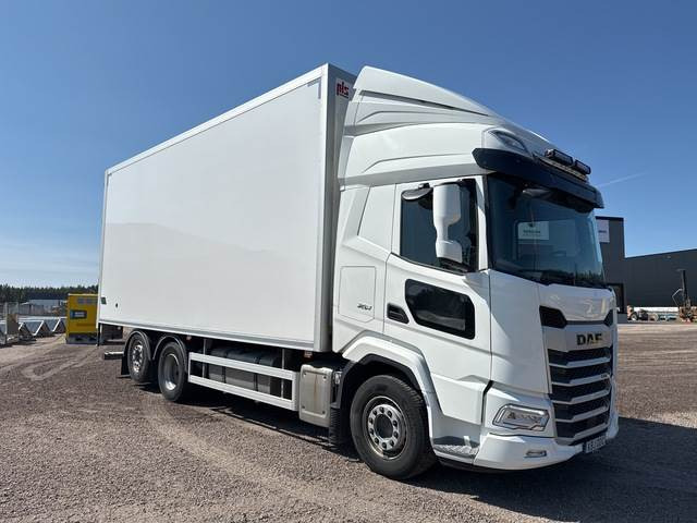 DAF XF 530 FAN - Truk box: gambar 4 DAF XF 530 FAN - Truk box: gambar 4
