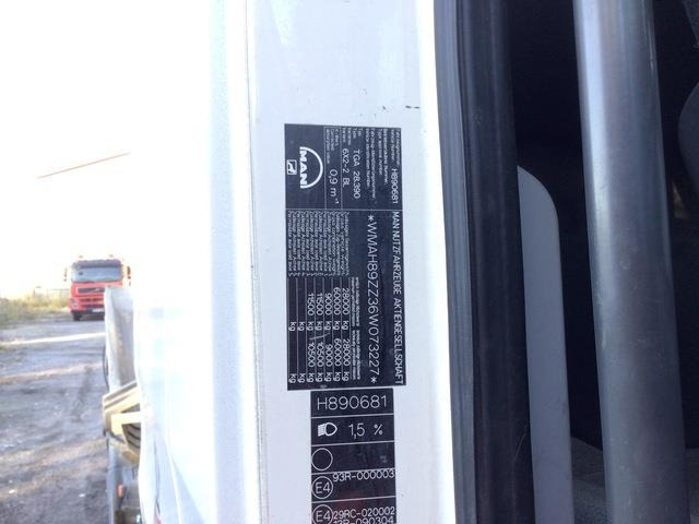 MAN TGA 28.390 - Truk pengaduk beton: gambar 5 MAN TGA 28.390 - Truk pengaduk beton: gambar 5