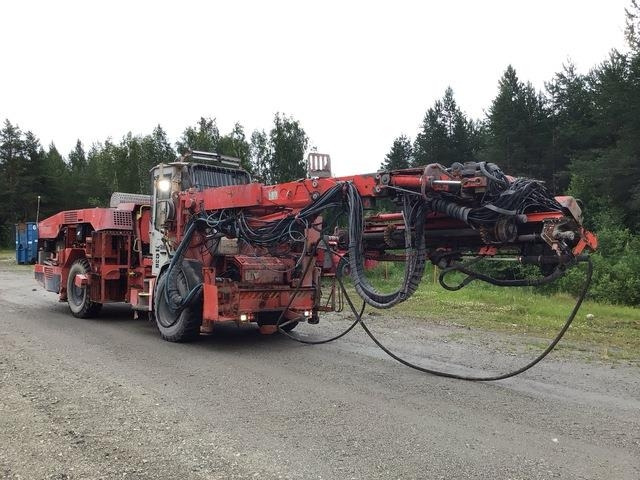 Sandvik Robolt DS510-C - Mesin pertambangan: gambar 4 Sandvik Robolt DS510-C - Mesin pertambangan: gambar 4