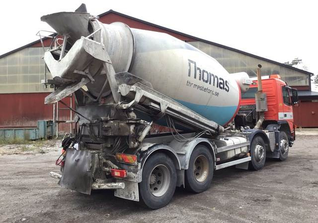 Volvo FM400 - Truk pengaduk beton: gambar 3 Volvo FM400 - Truk pengaduk beton: gambar 3