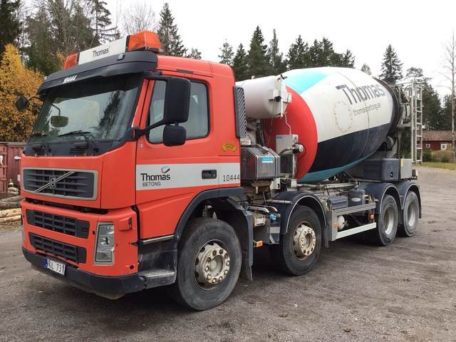 Volvo FM400 - Truk pengaduk beton: gambar 1 Volvo FM400 - Truk pengaduk beton: gambar 1