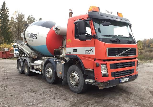 Volvo FM400 - Truk pengaduk beton: gambar 4 Volvo FM400 - Truk pengaduk beton: gambar 4