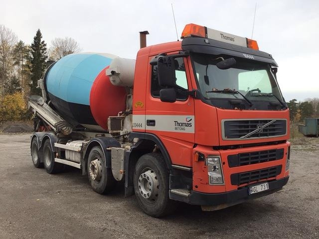 Volvo FM400 - Truk pengaduk beton: gambar 4 Volvo FM400 - Truk pengaduk beton: gambar 4