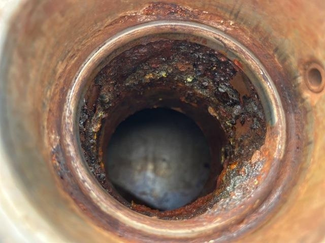 Genset CAT C32: gambar 17 Genset CAT C32: gambar 17