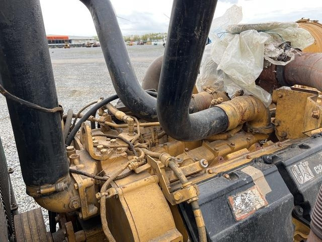 Genset CAT C32: gambar 3 Genset CAT C32: gambar 3