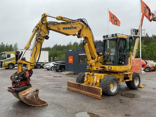 Komatsu PW118 MR8 - Ekskavator roda: gambar 1 Komatsu PW118 MR8 - Ekskavator roda: gambar 1