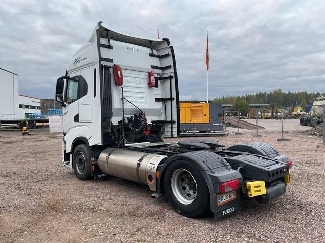 Iveco S-Way 460 LNG - Tractor head: gambar 2 Iveco S-Way 460 LNG - Tractor head: gambar 2