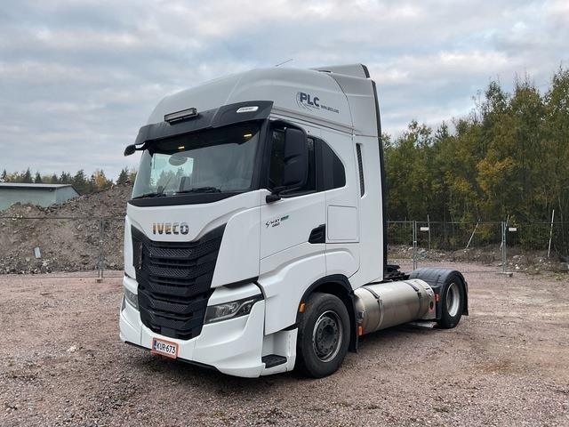 Iveco S-Way 460 LNG - Tractor head: gambar 1 Iveco S-Way 460 LNG - Tractor head: gambar 1