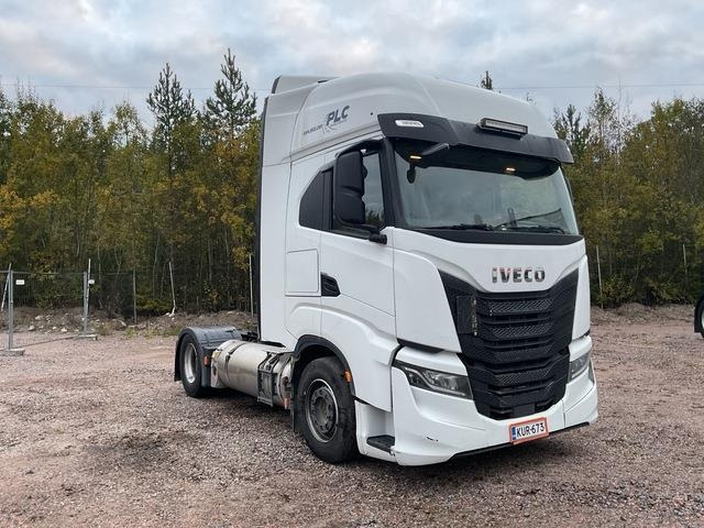 Iveco S-Way 460 LNG - Tractor head: gambar 4 Iveco S-Way 460 LNG - Tractor head: gambar 4